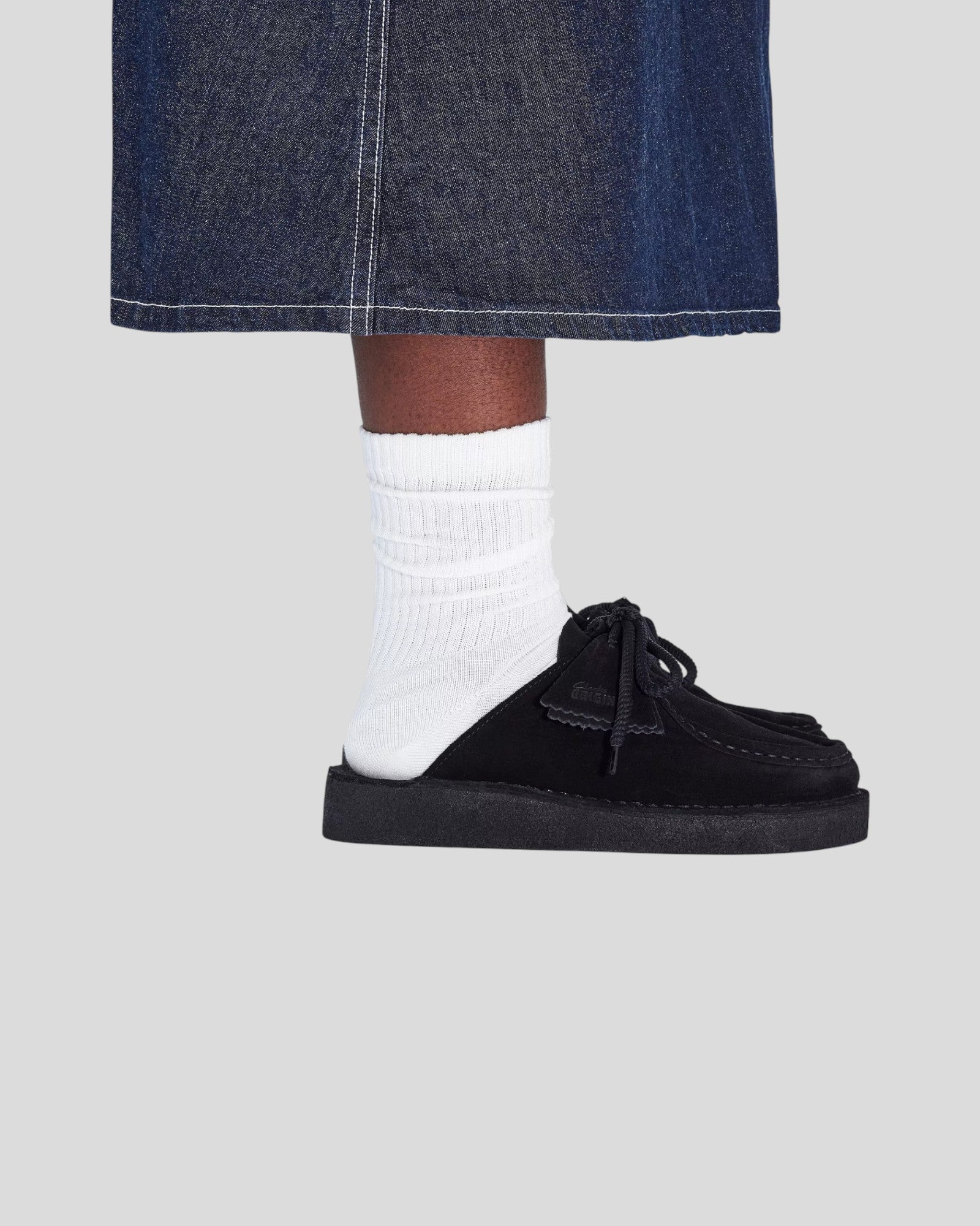 Clarks || DSRTNomad Mule - Black Side – Image 3