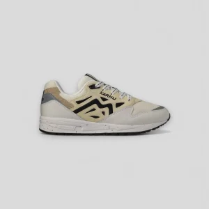 Karhu || Legacy 96 - Blanc de Blanc / Wood ASH - M "