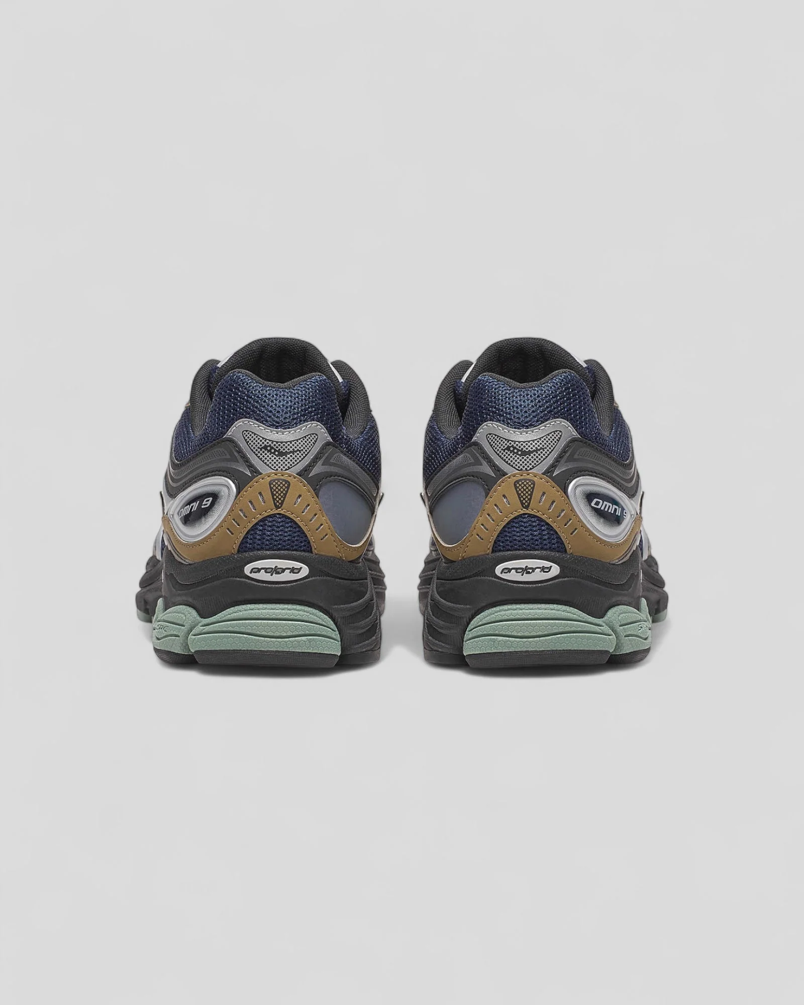 Saucony || Progrid Omni 9 - Brown/Navy - M’ – Image 3