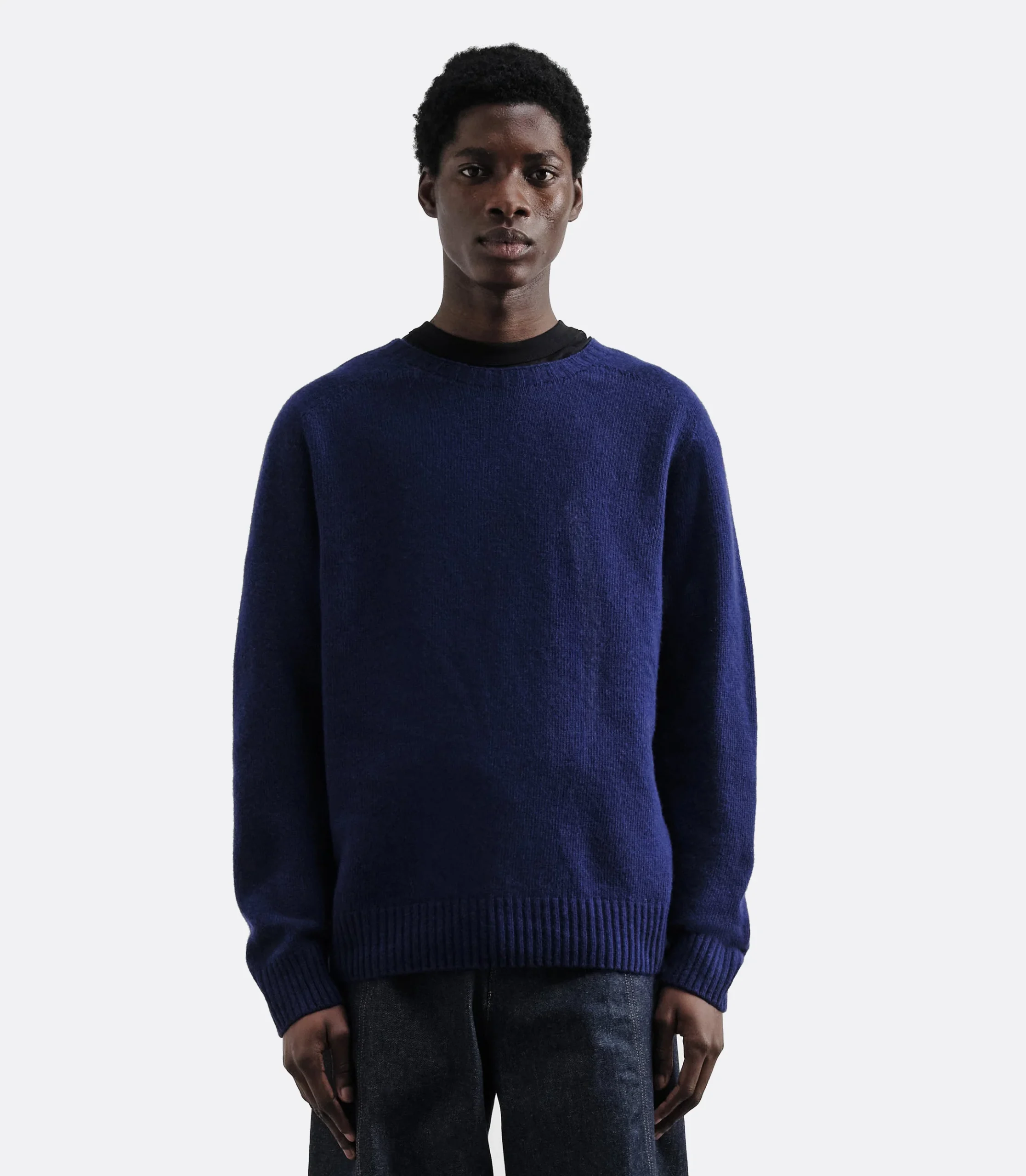Suedehead Crewneck Navy – Image 2