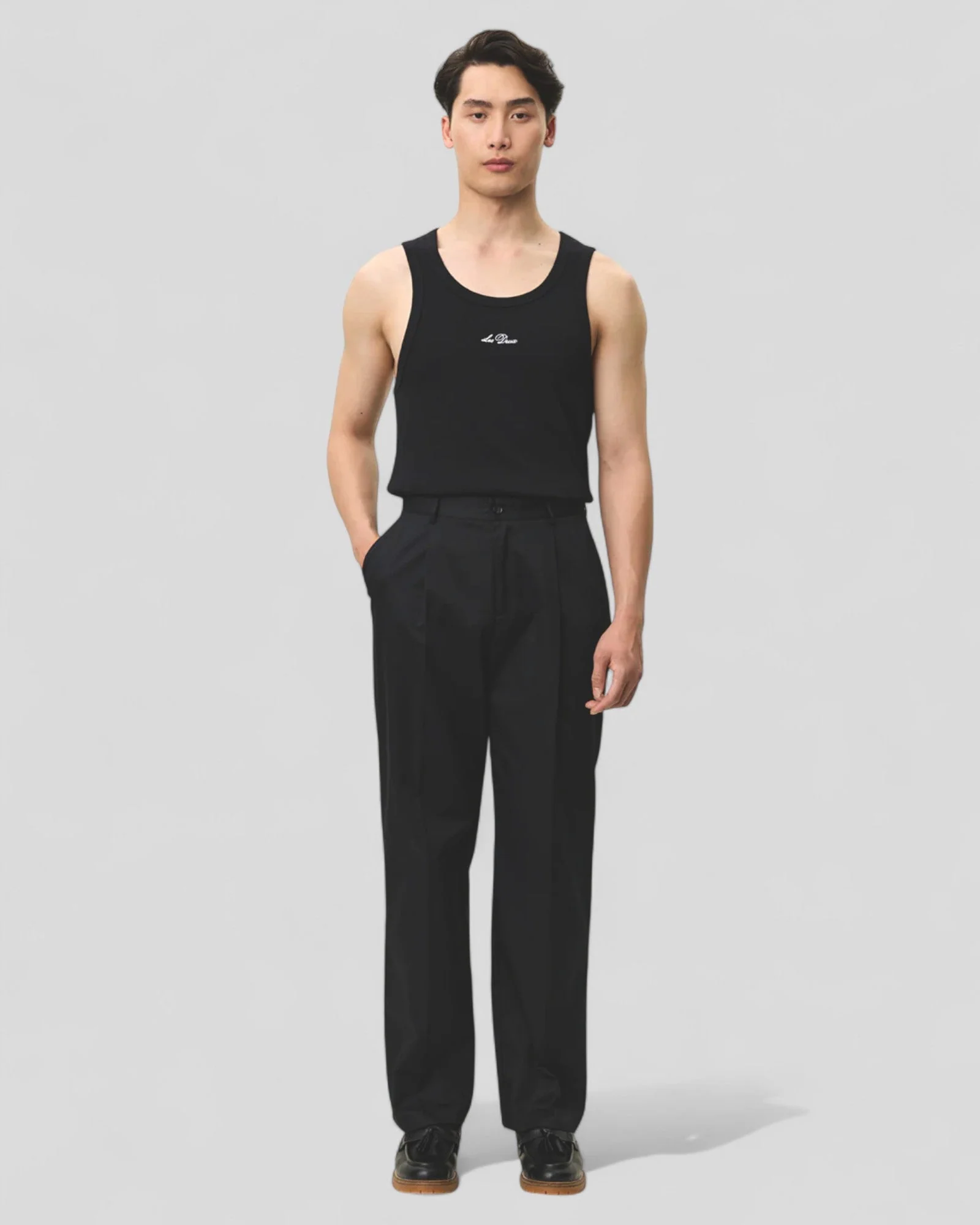 Les Deux || Reece Pleated Heavy Twill Pants - Black – Image 2