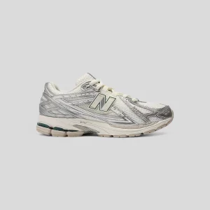 New Balance || M1906REE - Silver Metallic / New Spruce